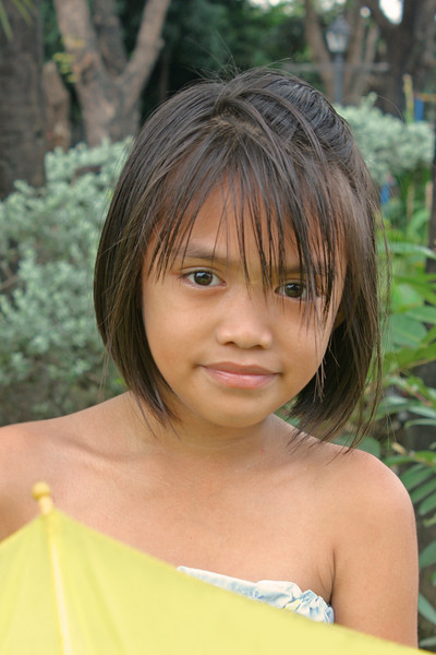 Naked photo Filipina bikini girls
